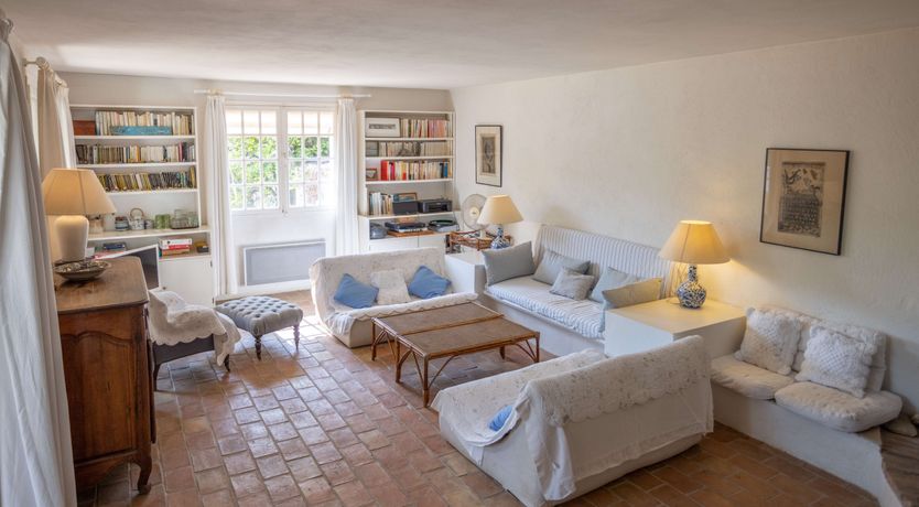 Photo of Shades of Beauty