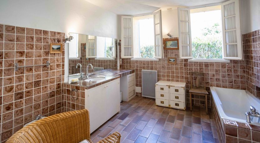 Photo of Shades of Beauty