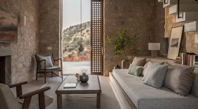 Photo of The Greek Emerald