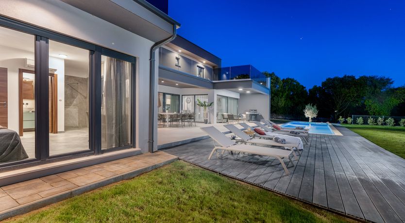 Photo of The Photographer's Daughter