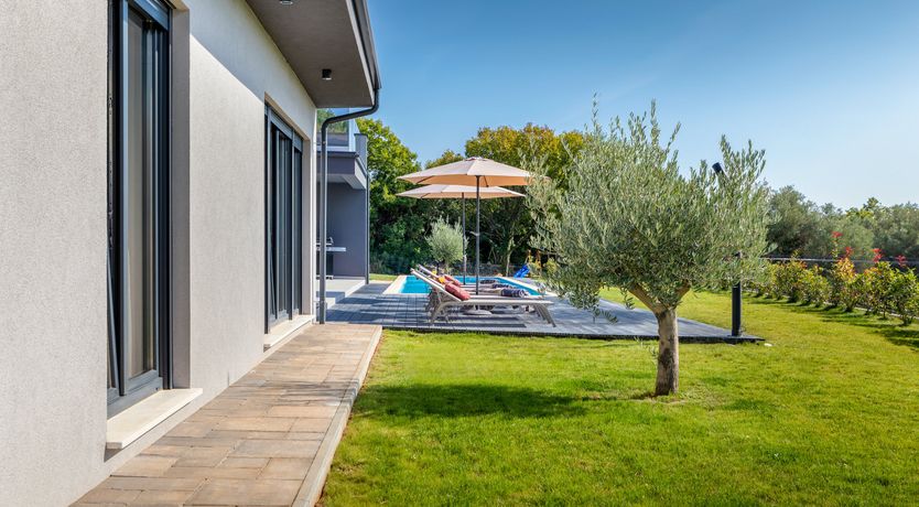 Photo of The Photographer's Daughter