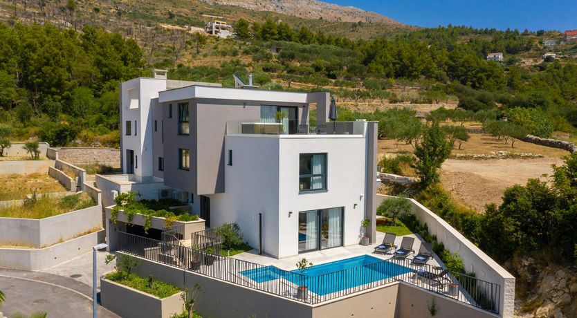 Photo of Faraway Island