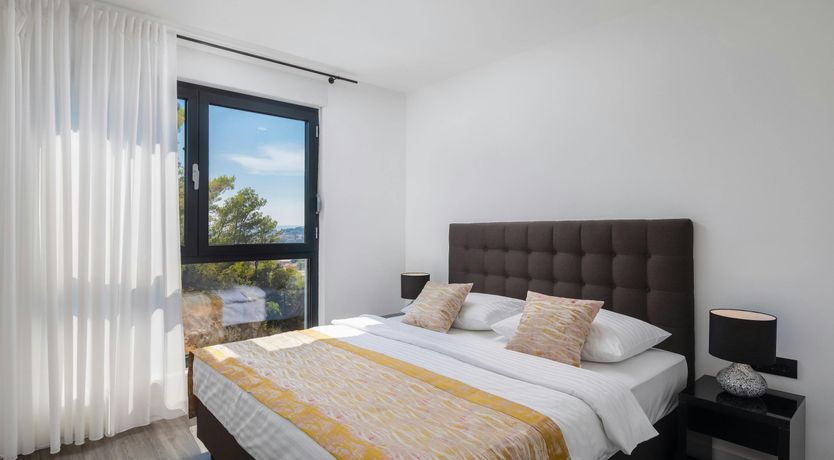 Photo of Faraway Island