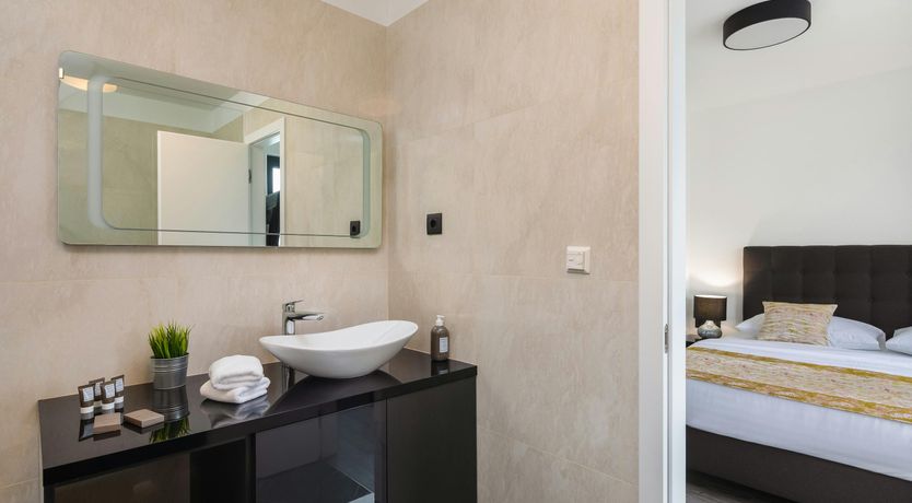 Photo of Faraway Island