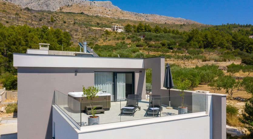 Photo of Faraway Island