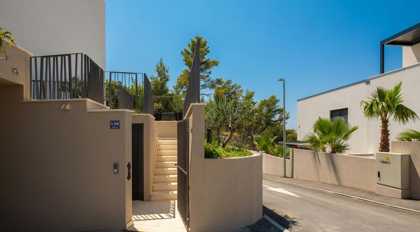 Photo of Faraway Island