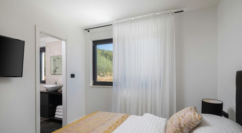 Photo of Faraway Island