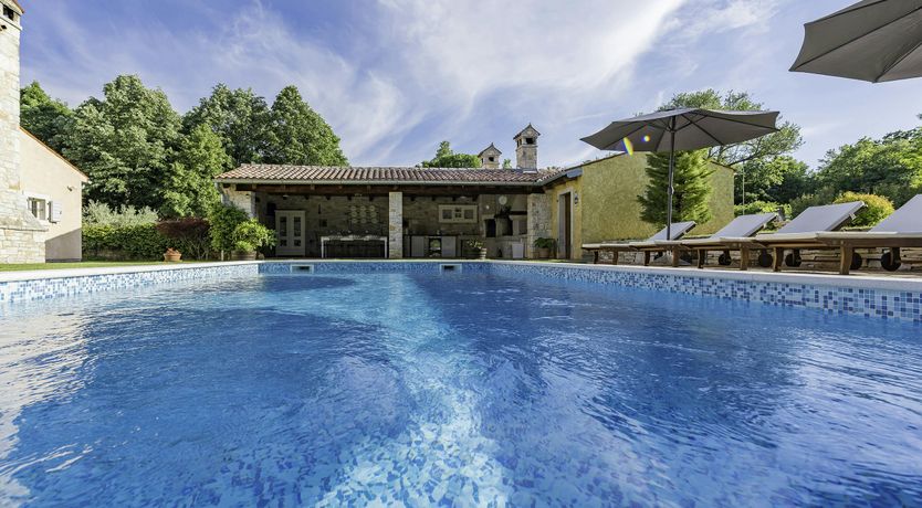 Photo of Marčana Marron