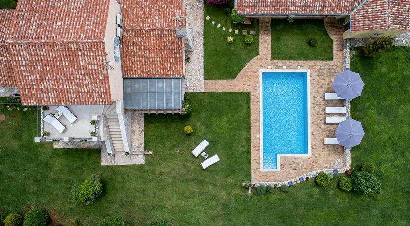 Photo of Marčana Marron