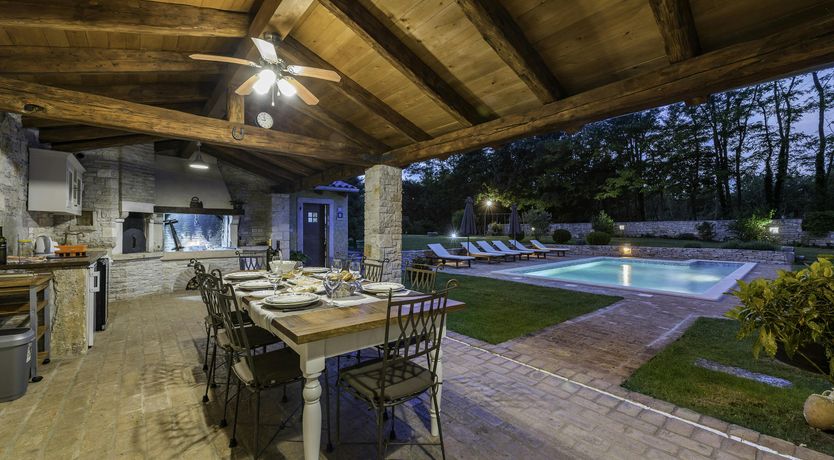 Photo of Marčana Marron