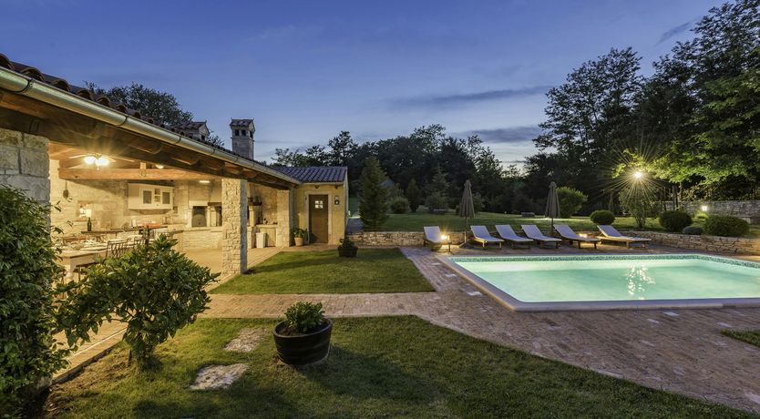 Photo of Marčana Marron