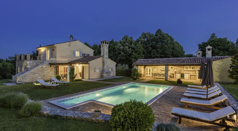 Photo of Marčana Marron