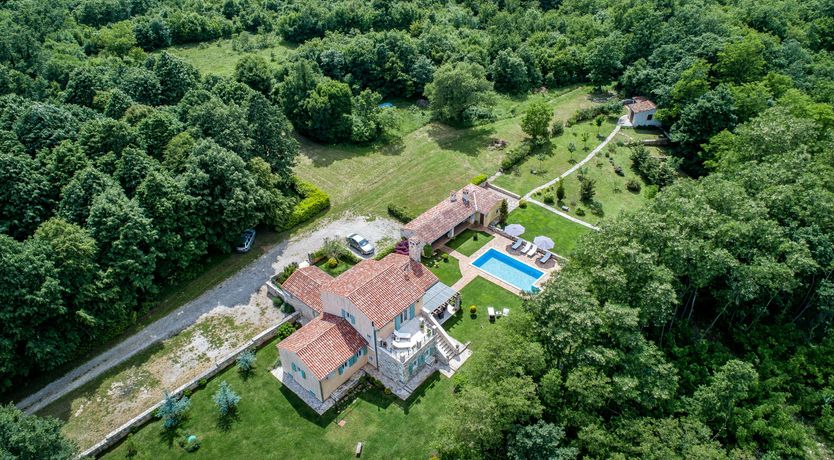 Photo of Marčana Marron