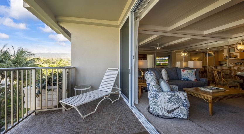 Photo of Pearl on the Pacific