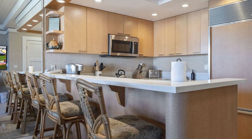 Photo of Pearl on the Pacific