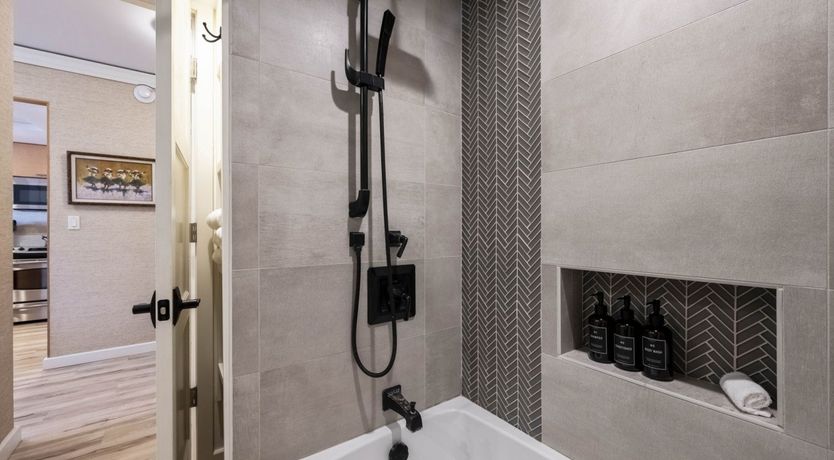 Photo of Pearl on the Pacific