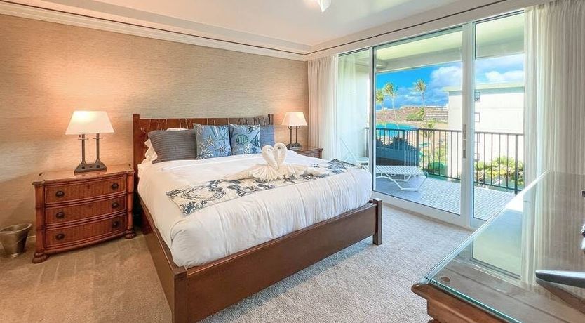 Photo of Pearl on the Pacific