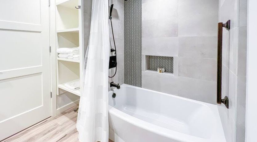 Photo of Pearl on the Pacific