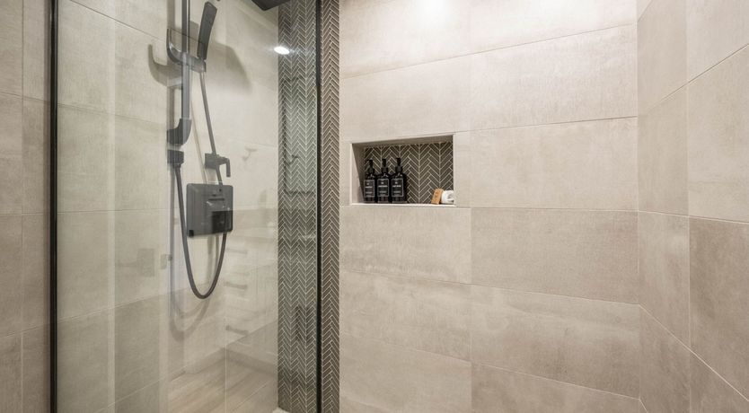 Photo of Pearl on the Pacific