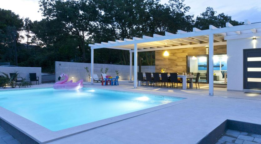 Photo of The Mountain's Rest