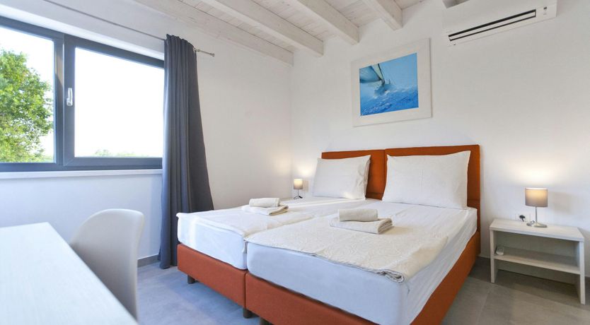 Photo of The Mountain's Rest