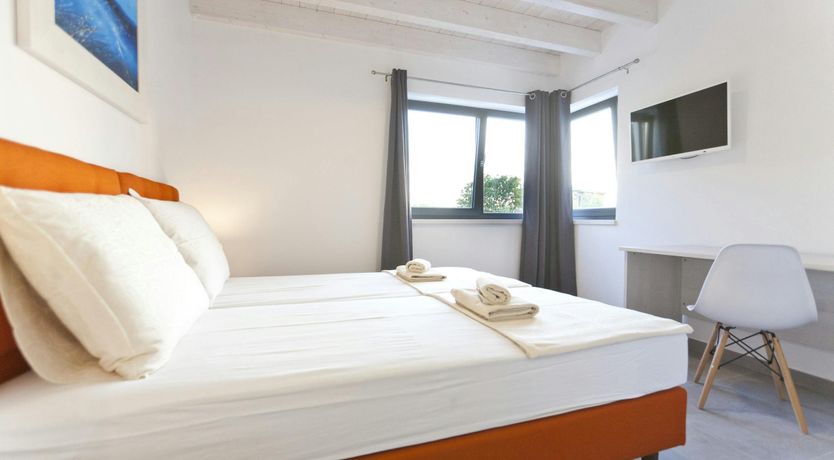 Photo of The Mountain's Rest