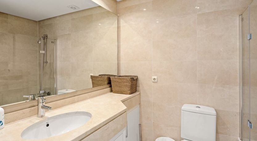 Photo of Calle Glamour