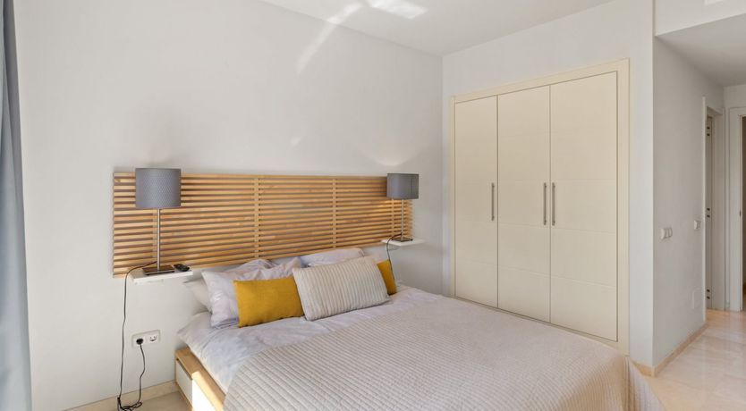 Photo of Calle Glamour