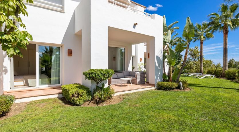 Photo of Calle Glamour