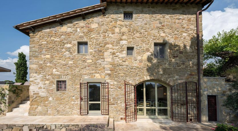 Photo of The Olive Tint