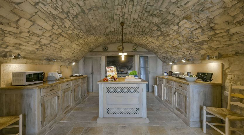 Photo of The Olive Tint