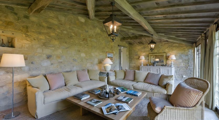 Photo of The Olive Tint