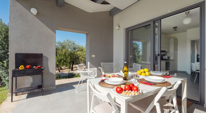 Photo of Noto & Lemons