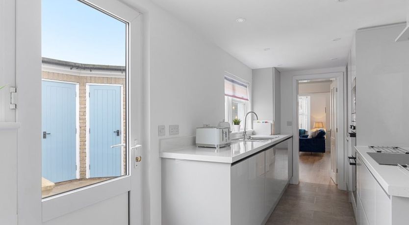 Photo of The Fisherman's Daughter