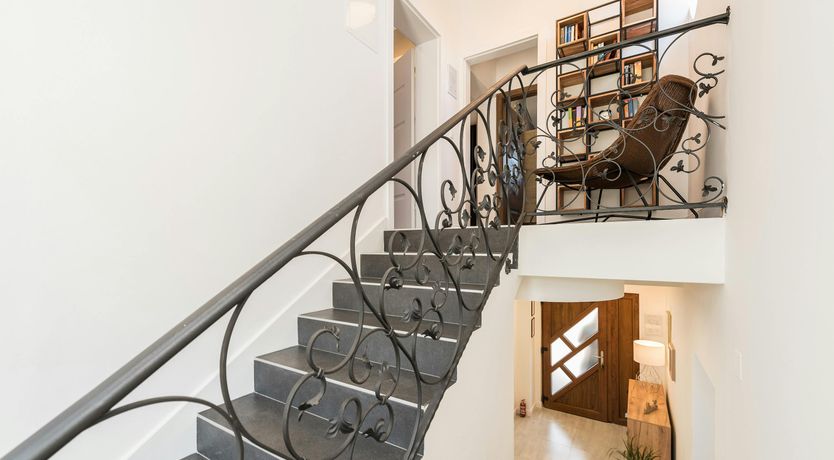 Photo of Lark's Song