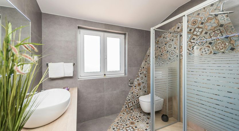 Photo of Lark's Song