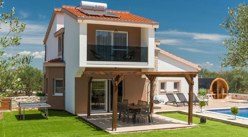 Photo of Lark's Song