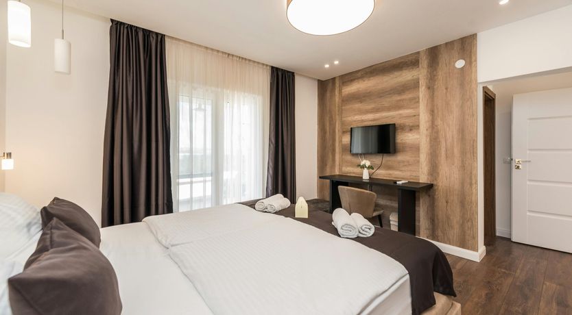 Photo of Lark's Song