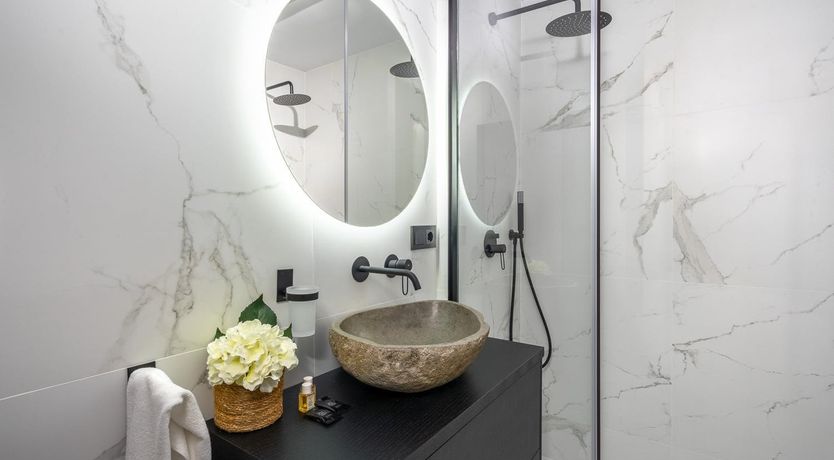 Photo of Golden Bliss