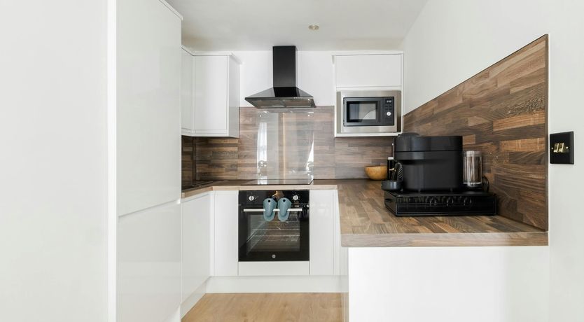 Photo of The Gem of the Street