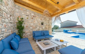 Fresh Summer Air Holiday Home