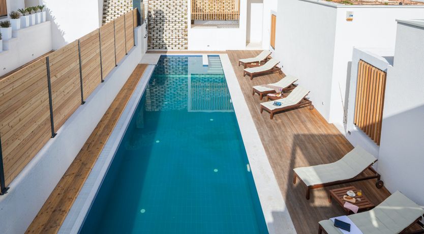 Photo of The Courtyard of Roses