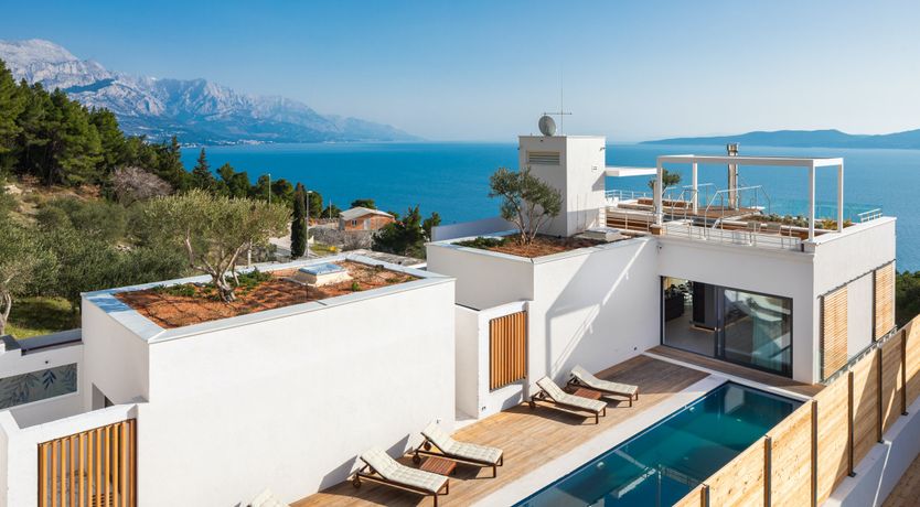 Photo of The Courtyard of Roses