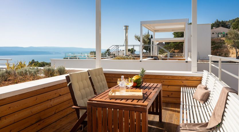 Photo of The Courtyard of Roses