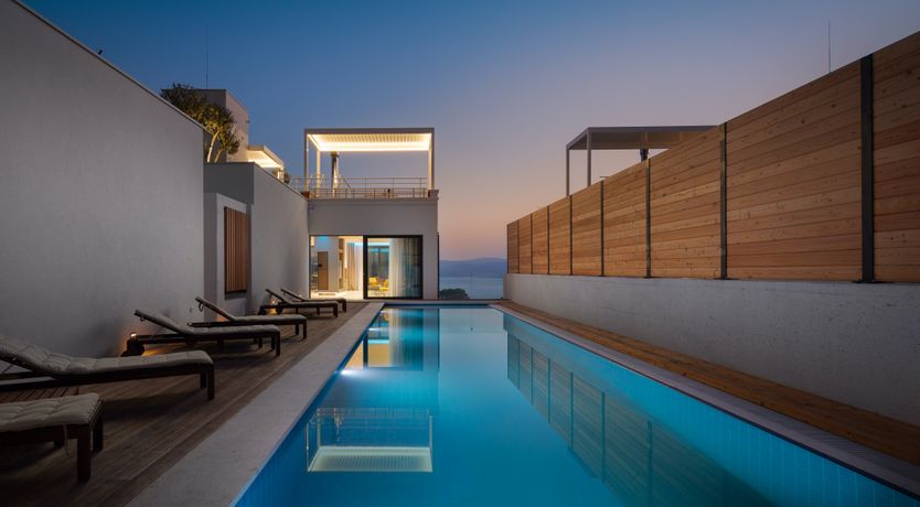 Photo of The Courtyard of Roses