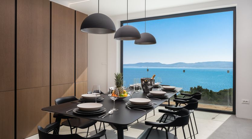 Photo of The Courtyard of Roses