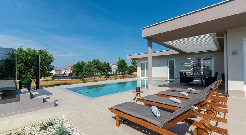 Photo of Serene Sunshine