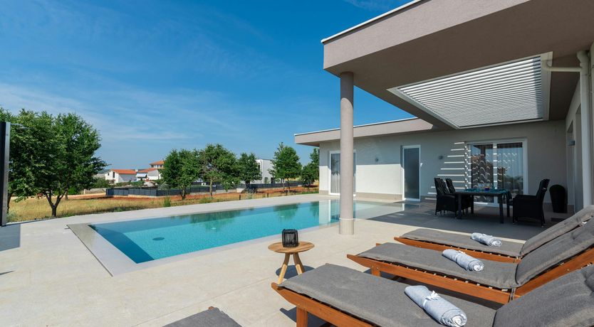 Photo of Serene Sunshine