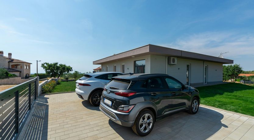 Photo of Serene Sunshine