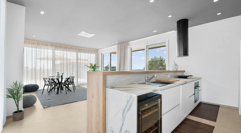 Photo of Serene Sunshine